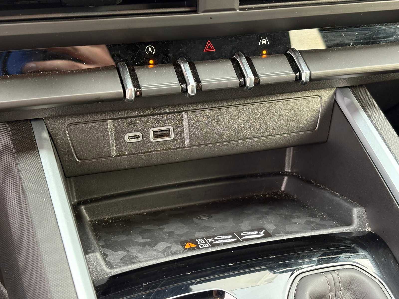 Used 2025 Chevrolet Colorado Trail Boss image 17