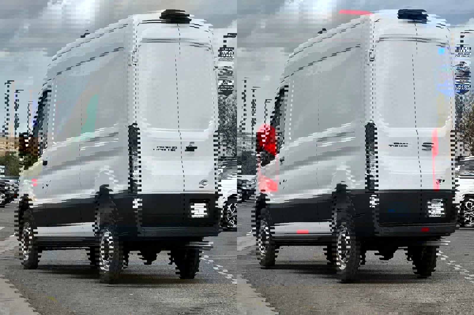 New 2026 Ford Transit 250 148 Medium Roof w/ Load Area Protection Package image 5