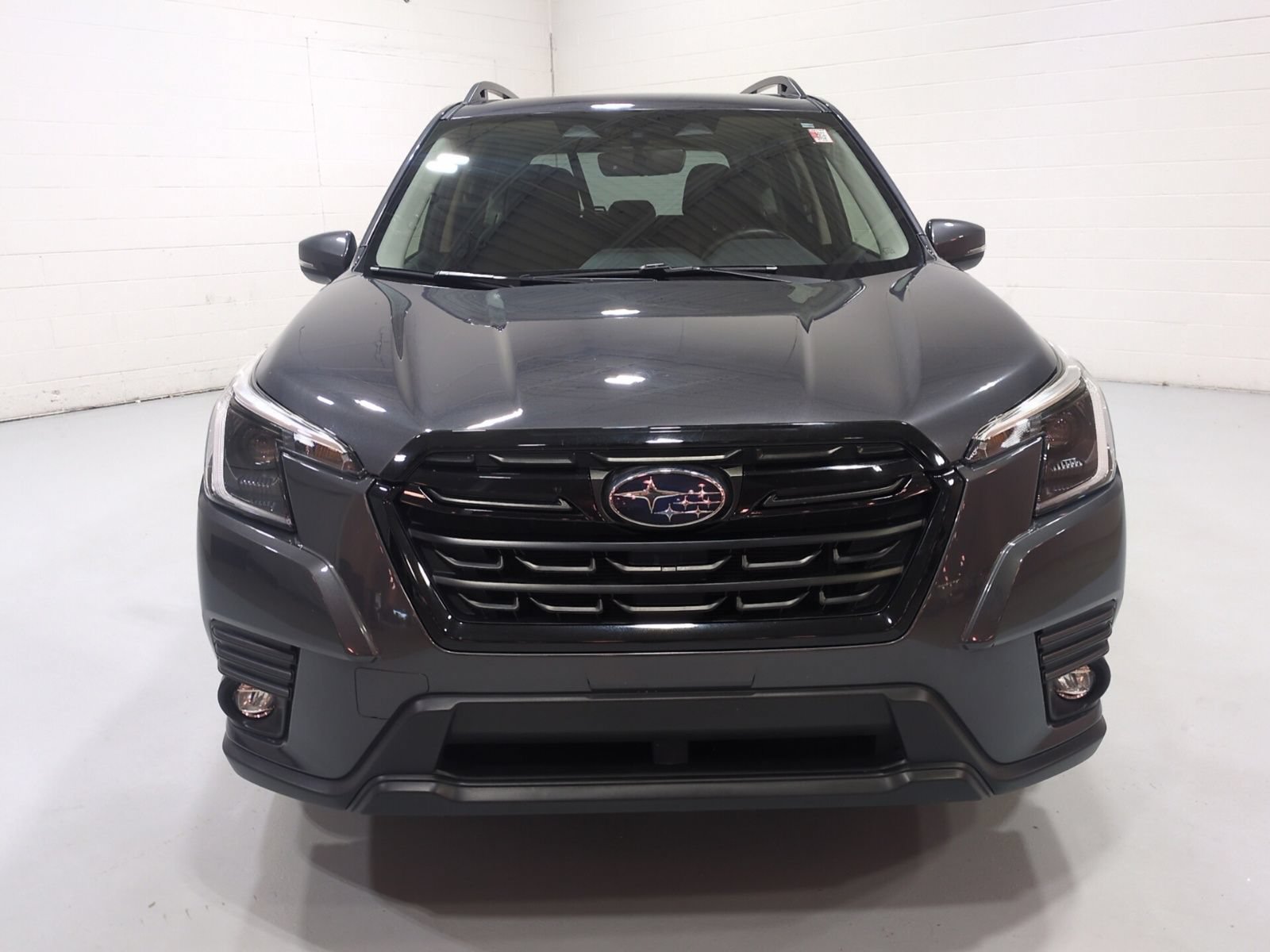 Certified 2024 Subaru Forester Limited AWD/4WD image 8