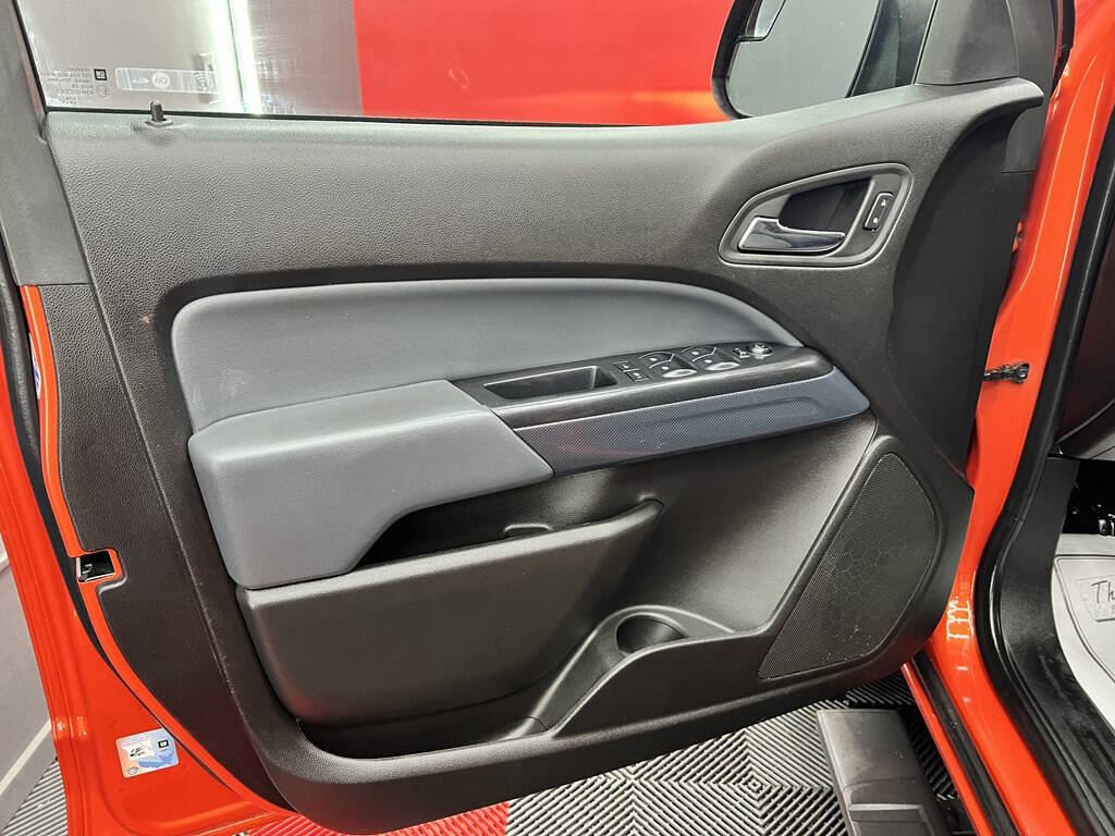 Used 2016 Chevrolet Colorado Z71 image 7