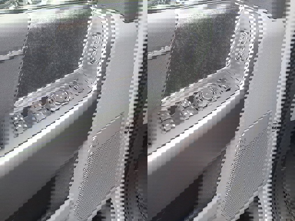 New 2026 Ford F250 XLT w/ XLT Premium Package image 12