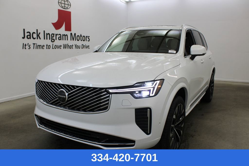 New 2026 Volvo XC90 B6 Plus w/ Protection Package image 1