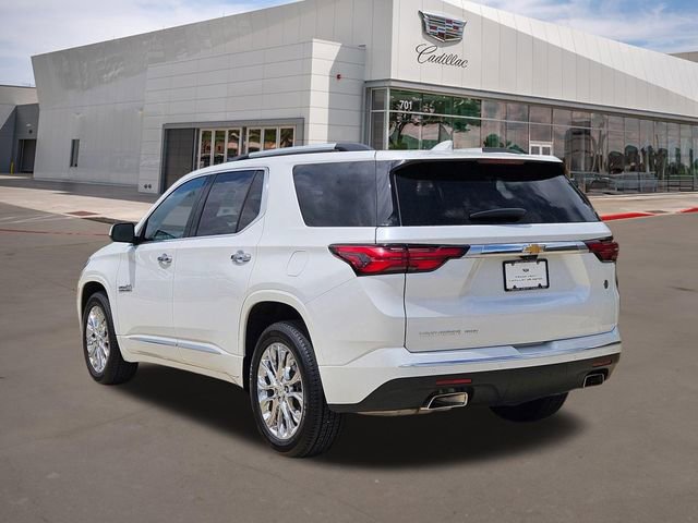 Used 2023 Chevrolet Traverse High Country image 3