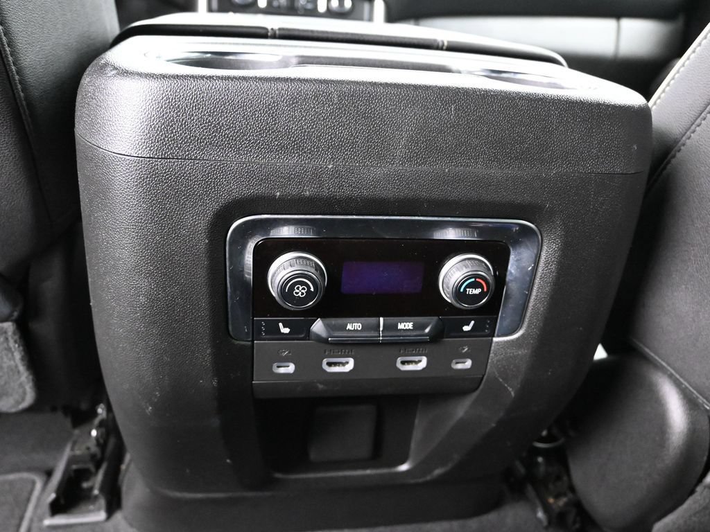 Used 2023 Chevrolet Tahoe Premier w/ Advanced Technology Package AWD/4WD image 29