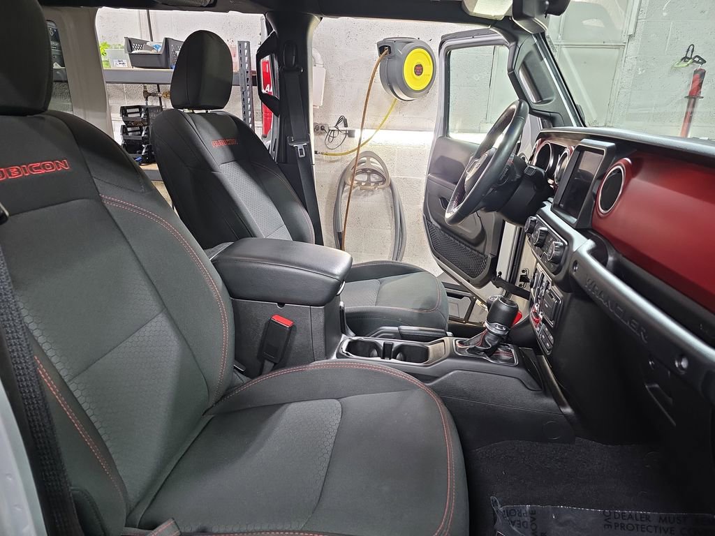 Used 2023 Jeep Wrangler Unlimited Rubicon w/ Xtreme Recon 35" Tire Package image 10