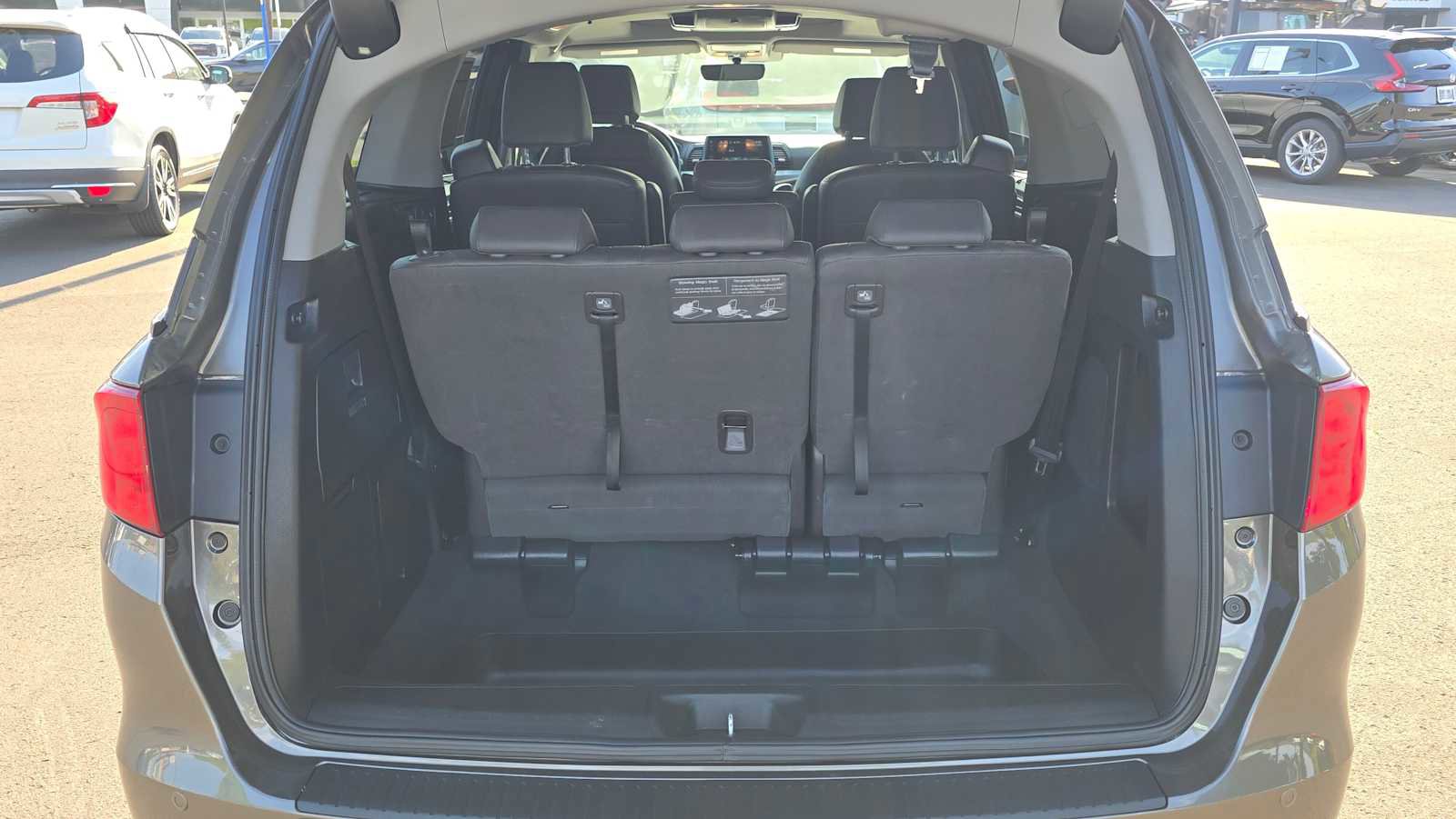 Used 2019 Honda Odyssey Elite image 14