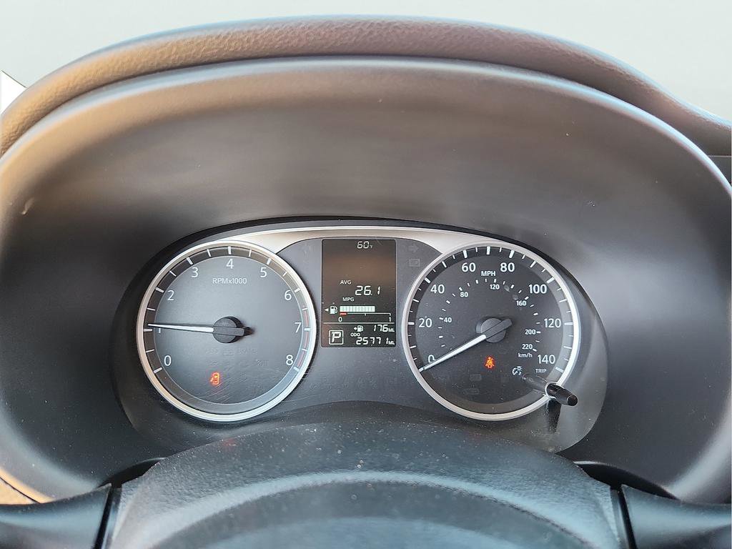 Used 2024 Nissan Kicks S image 22