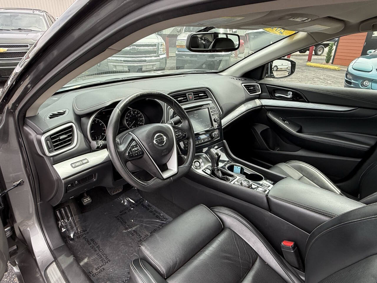 Used 2016 Nissan Maxima 3.5 SV FWD image 10