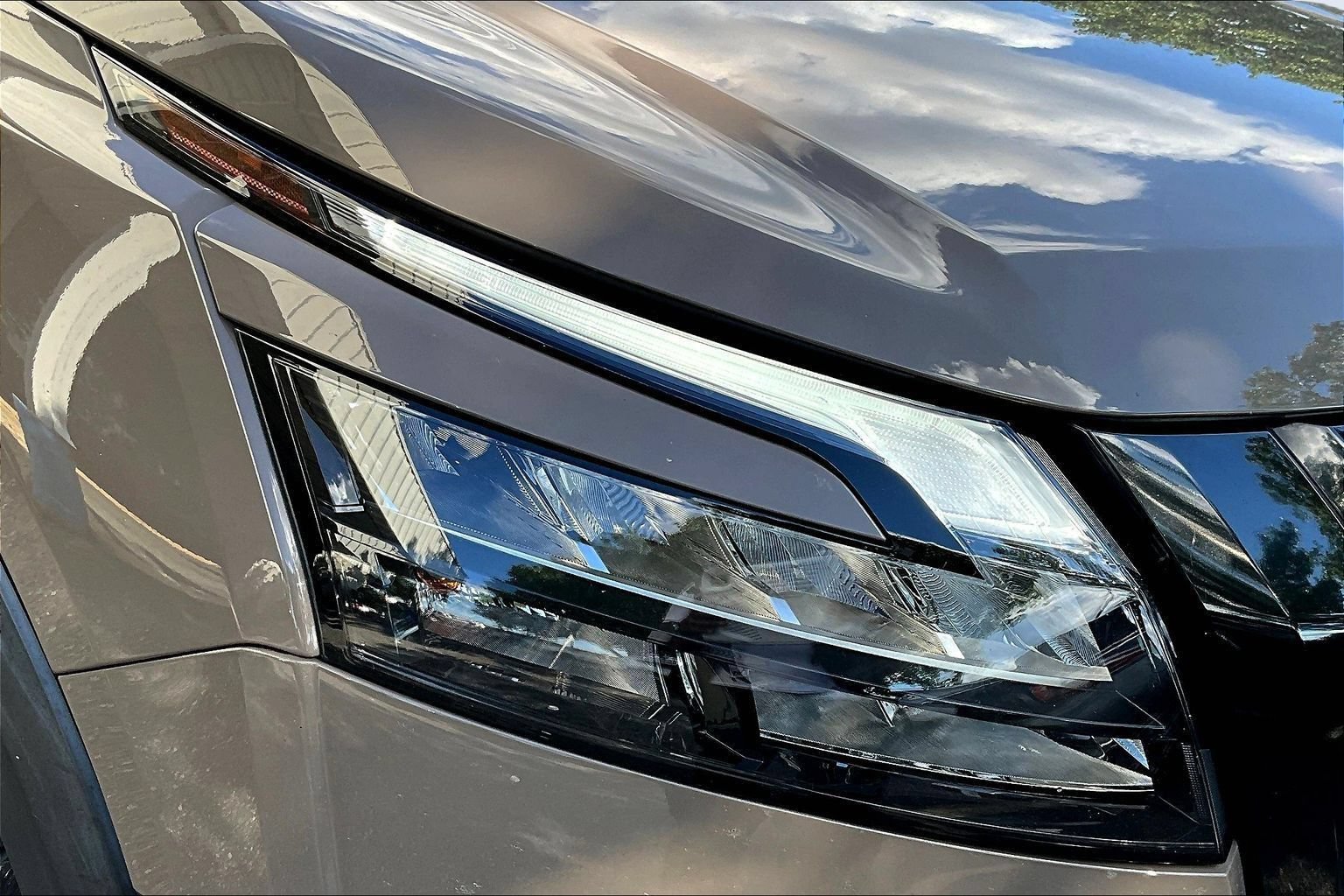 Used 2023 Nissan Pathfinder Rock Creek AWD/4WD image 33