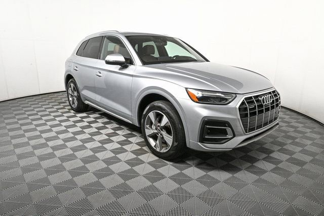 Used 2022 Audi Q5 2.0T Premium Plus image 1
