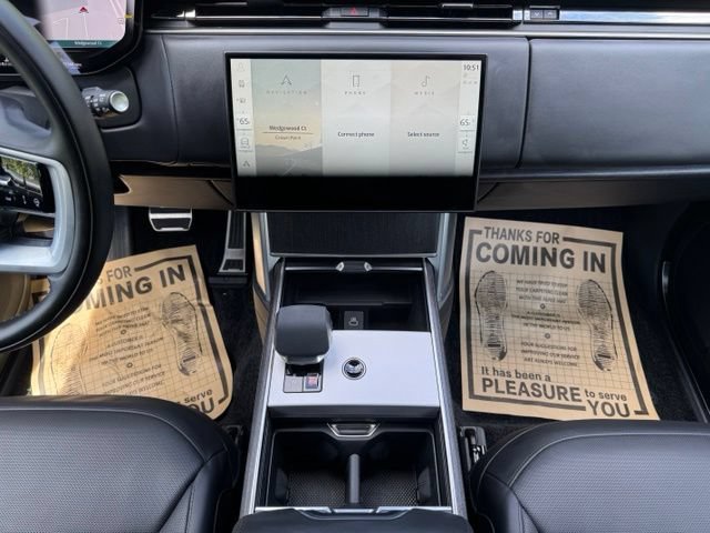 Certified 2025 Land Rover Range Rover SE AWD/4WD image 27