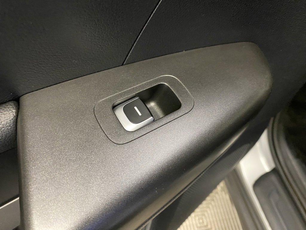 Used 2021 Kia Sportage LX image 20