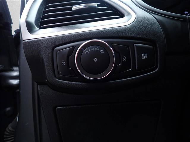 Used 2024 Ford Edge SEL AWD/4WD image 15