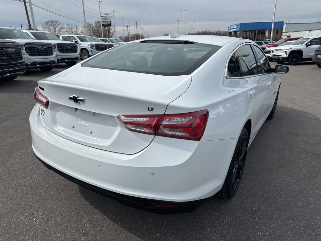 Used 2024 Chevrolet Malibu LT w/ Sport Edition image 5