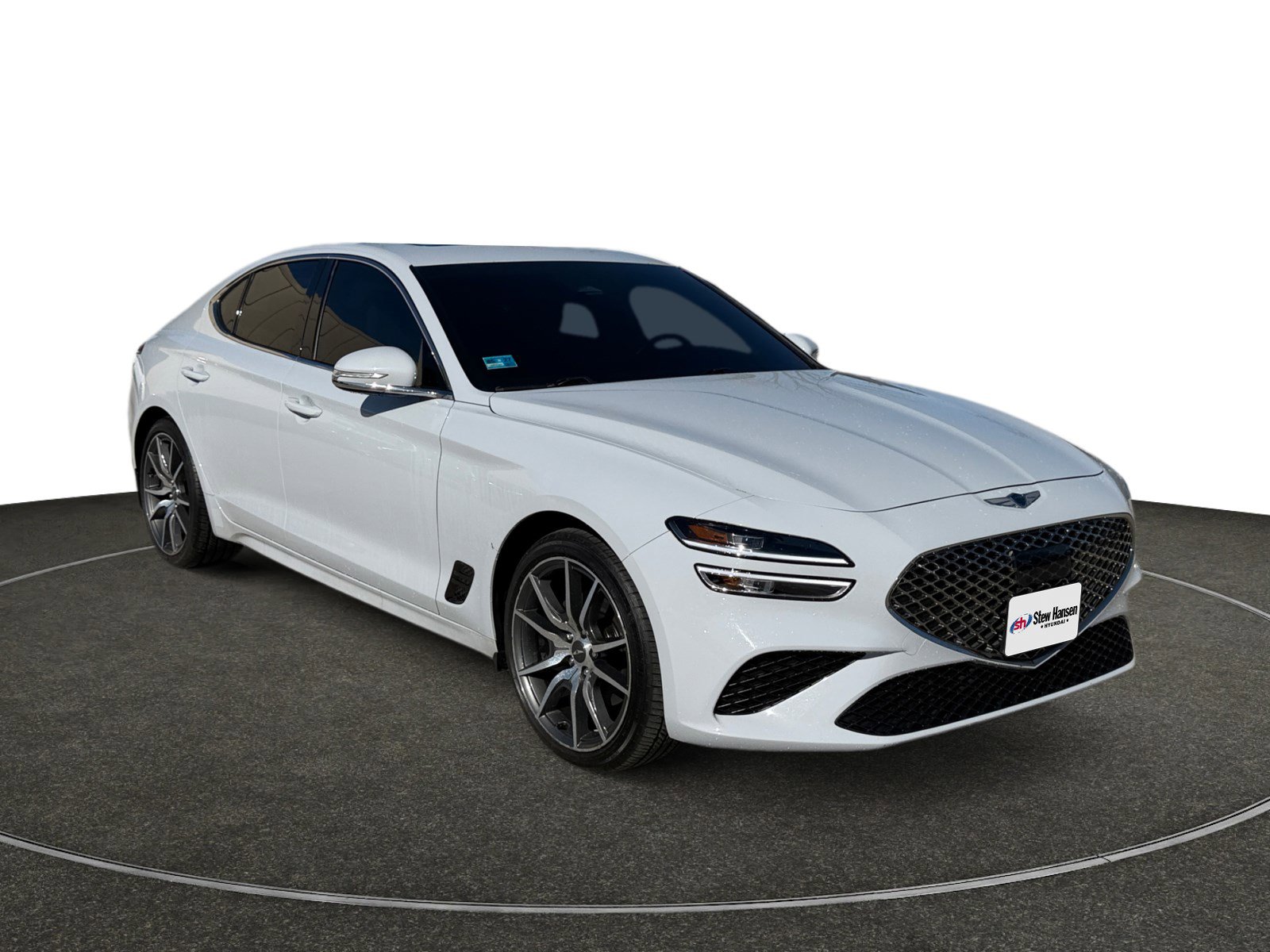 Used 2023 Genesis G70 2.0T image 9