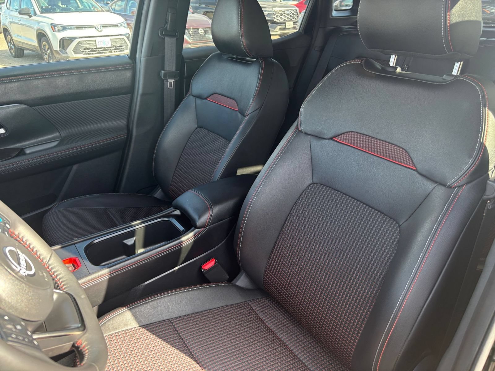 Used 2026 Nissan Kicks SR AWD/4WD image 36