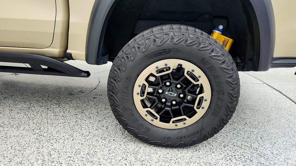 Used 2023 Chevrolet Colorado ZR2 w/ Desert Boss Special Edition AWD/4WD image 9