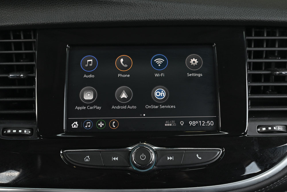 Used 2022 Buick Encore Preferred w/ Safety Package FWD image 25