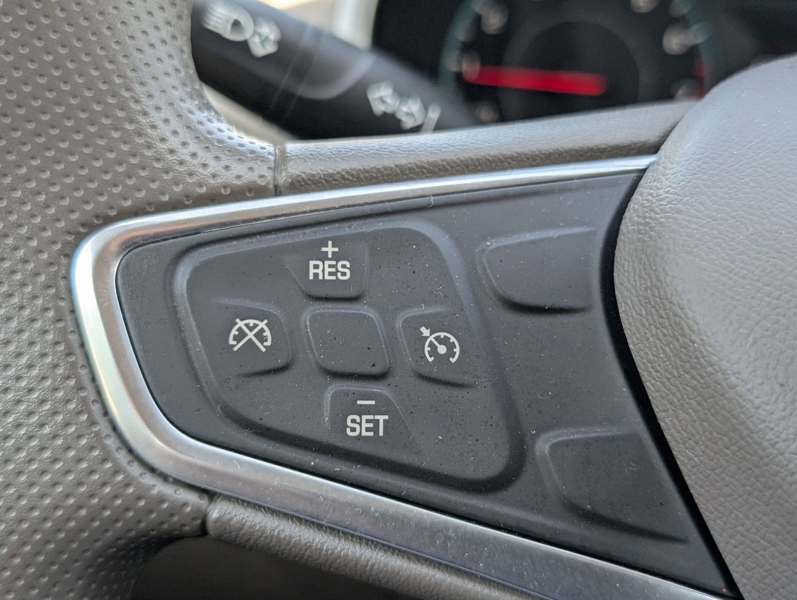 Used 2022 Chevrolet Malibu LT FWD image 27