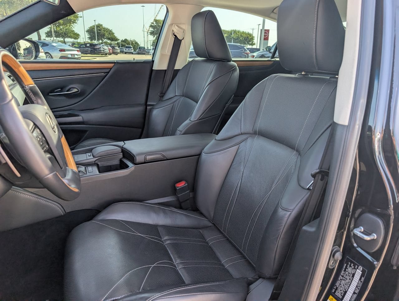 Used 2019 Lexus ES 350 F Sport w/ Accessory Package 2 FWD image 24