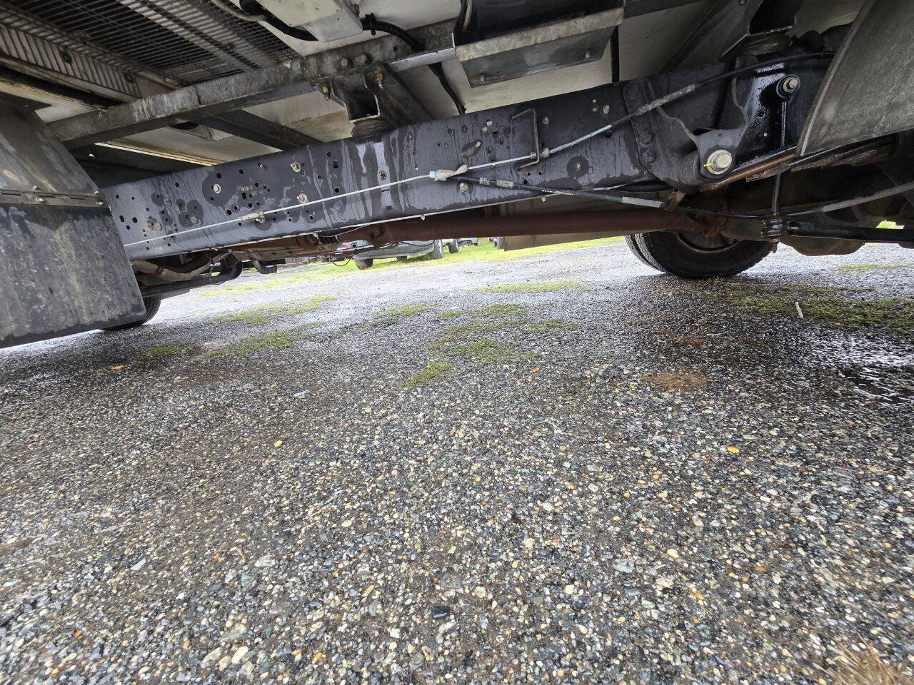 Used 2019 Ford E-450 and Econoline 450 Super Duty w/ Power Windows & Locks Group image 30