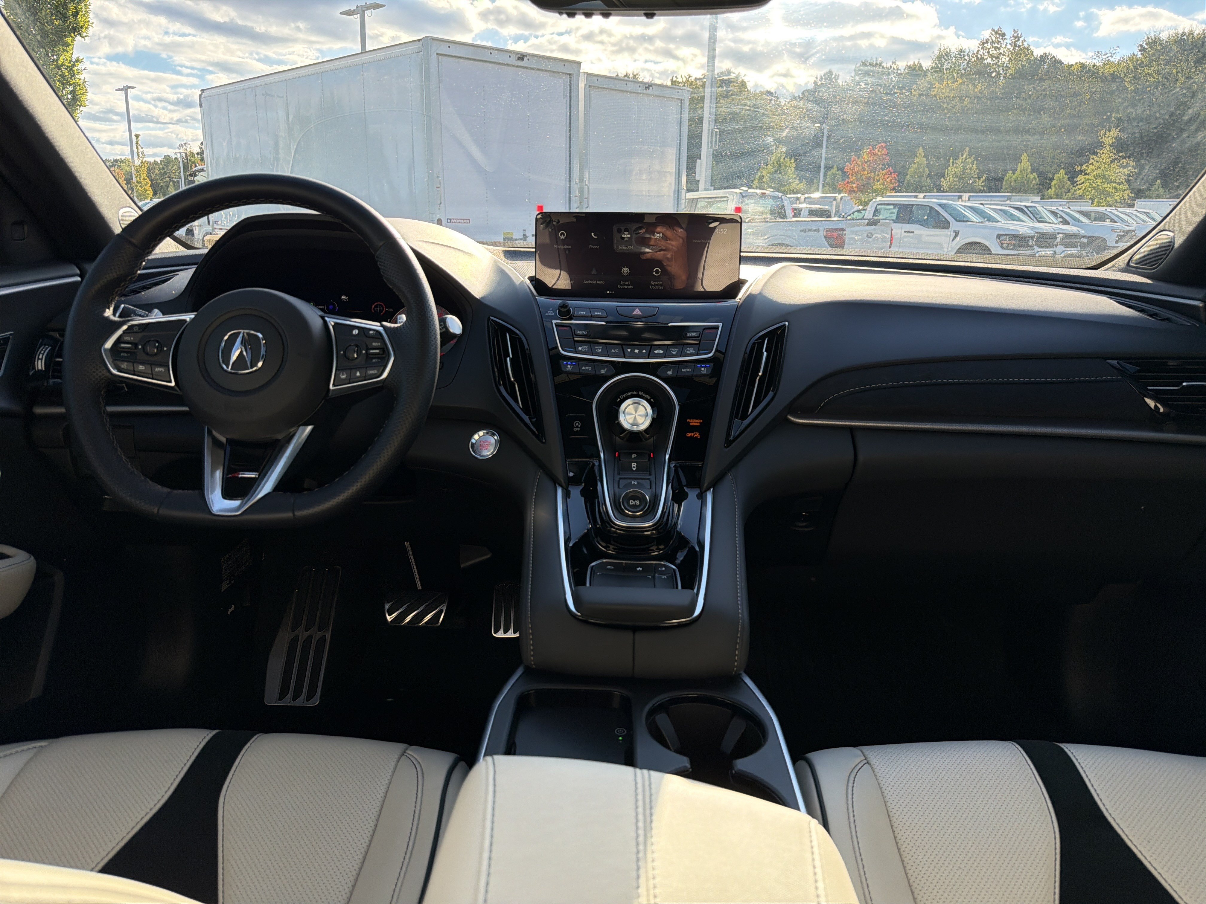 Certified 2026 Acura RDX w/ Advance Package AWD/4WD image 17