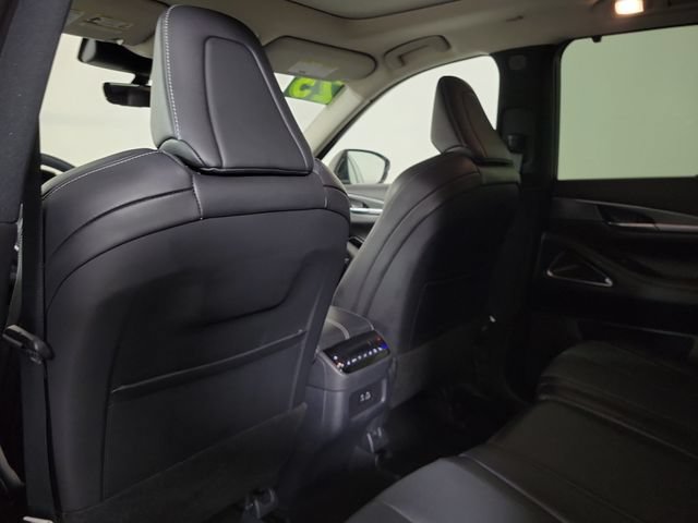 Certified 2025 INFINITI QX60 Luxe w/ Cargo Package AWD/4WD image 14