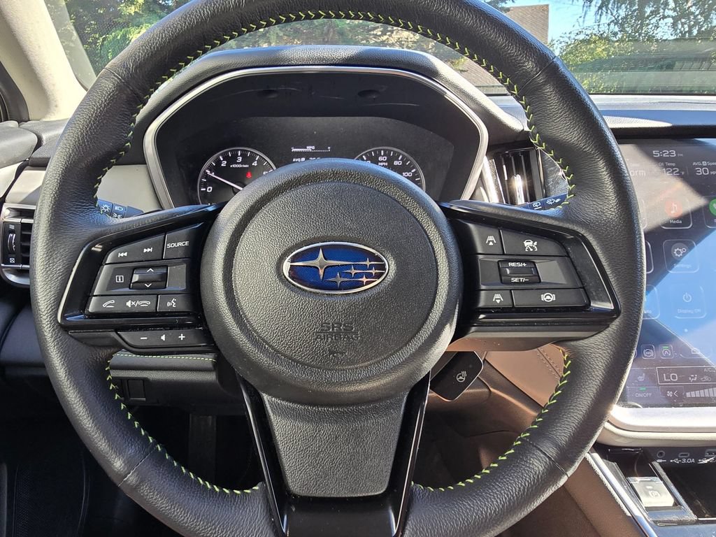 Certified 2025 Subaru Outback Onyx Edition XT AWD/4WD image 16