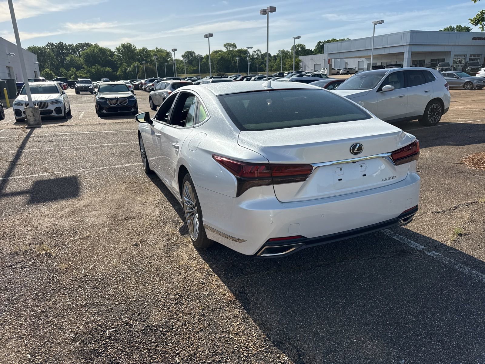 Used 2024 Lexus LS 500 image 7