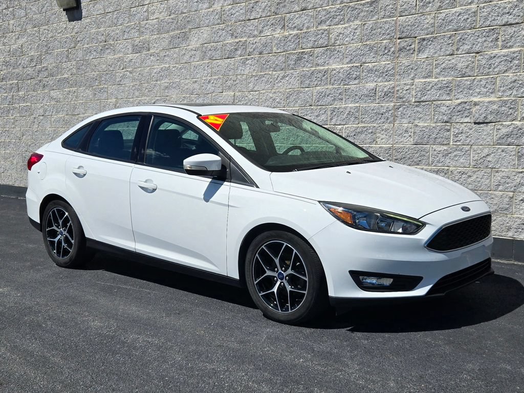 Used 2017 Ford Focus SEL FWD image 7