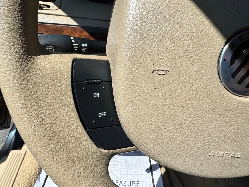 Used 2006 Mercury Grand Marquis GS RWD image 26
