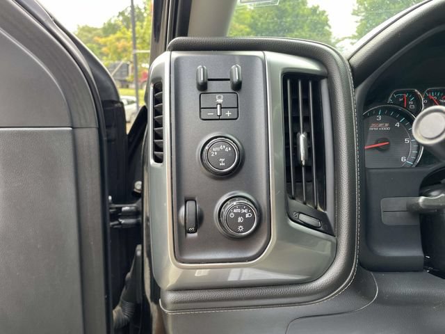 Used 2017 Chevrolet Silverado 1500 LTZ Z71 w/ Midnight Edition AWD/4WD image 22