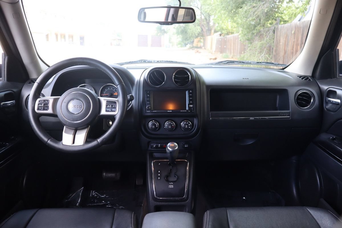 Used 2015 Jeep Patriot Limited w/ Sun/Sound Group FWD image 16