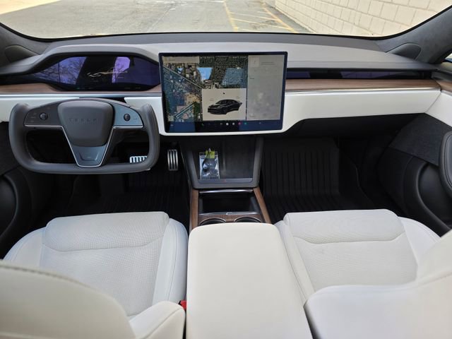 Used 2022 Tesla Model S AWD/4WD image 21