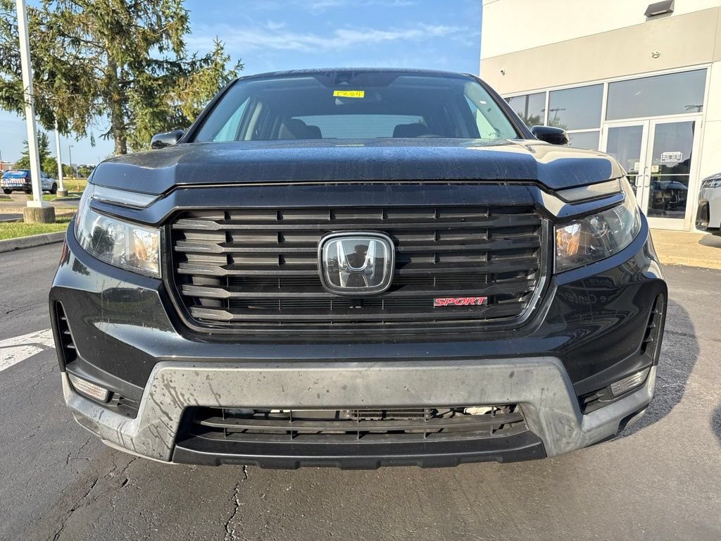 Used 2023 Honda Ridgeline Sport image 2