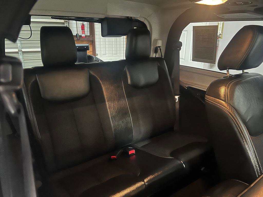 Used 2017 Jeep Wrangler Sahara image 19