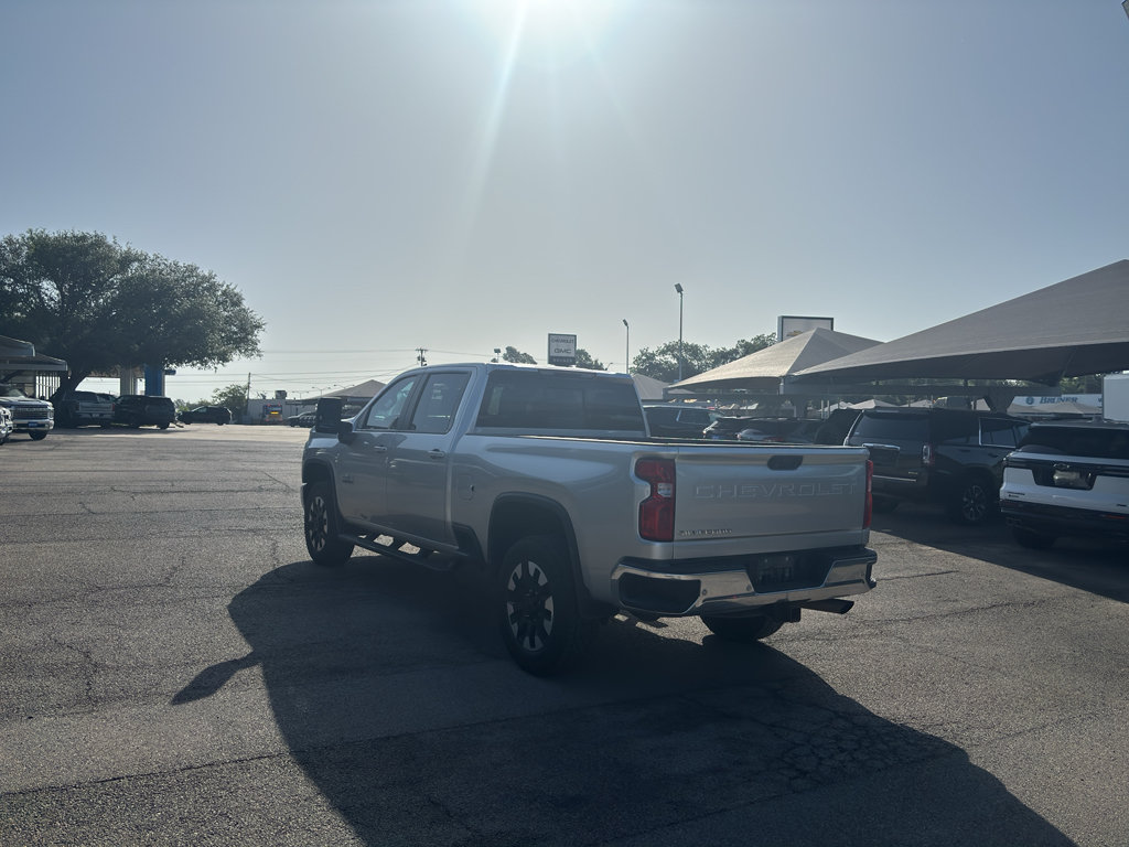 Used 2020 Chevrolet Silverado 2500 LT w/ Texas Edition AWD/4WD image 7