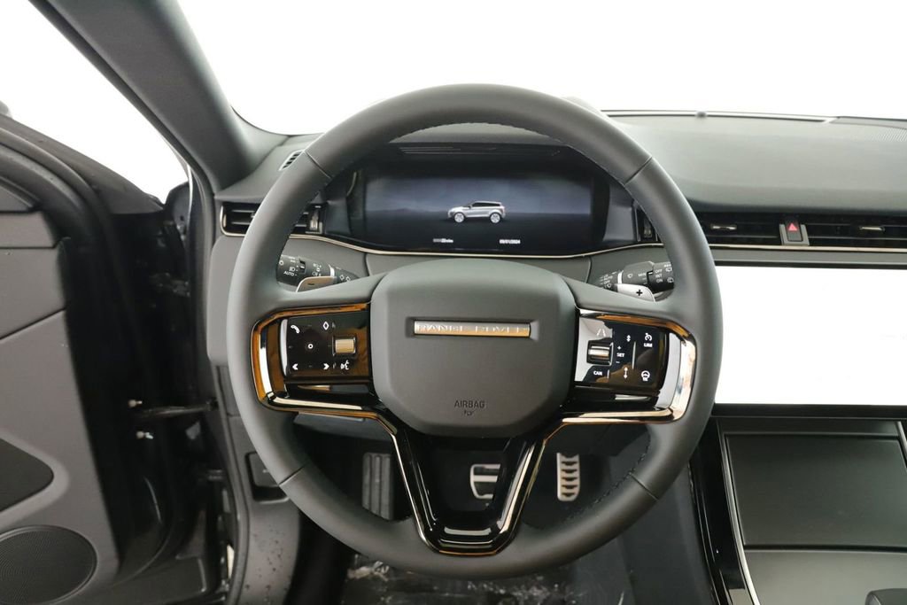 Used 2024 Land Rover Range Rover Evoque Dynamic SE image 7