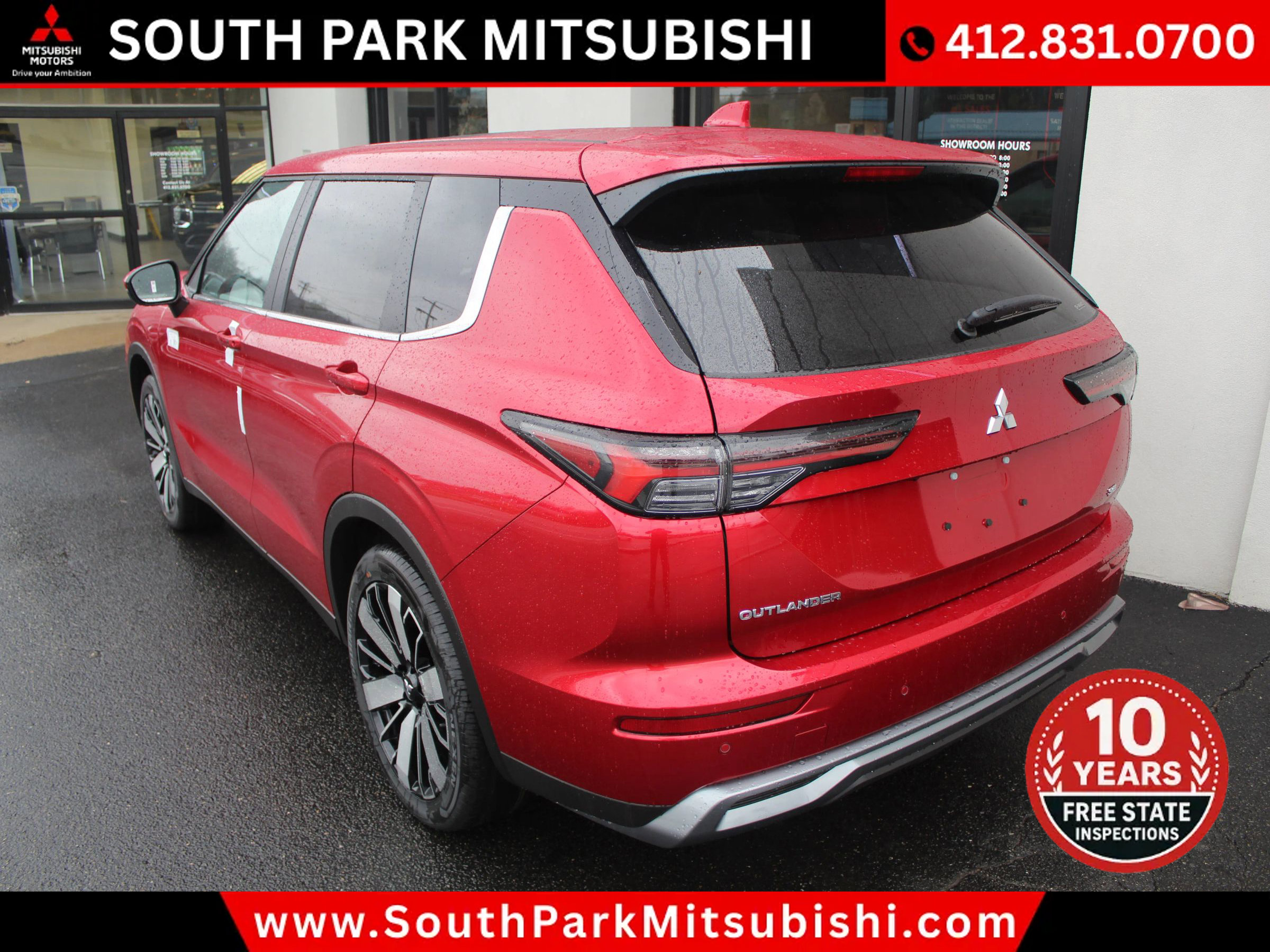 New 2025 Mitsubishi Outlander SE image 8