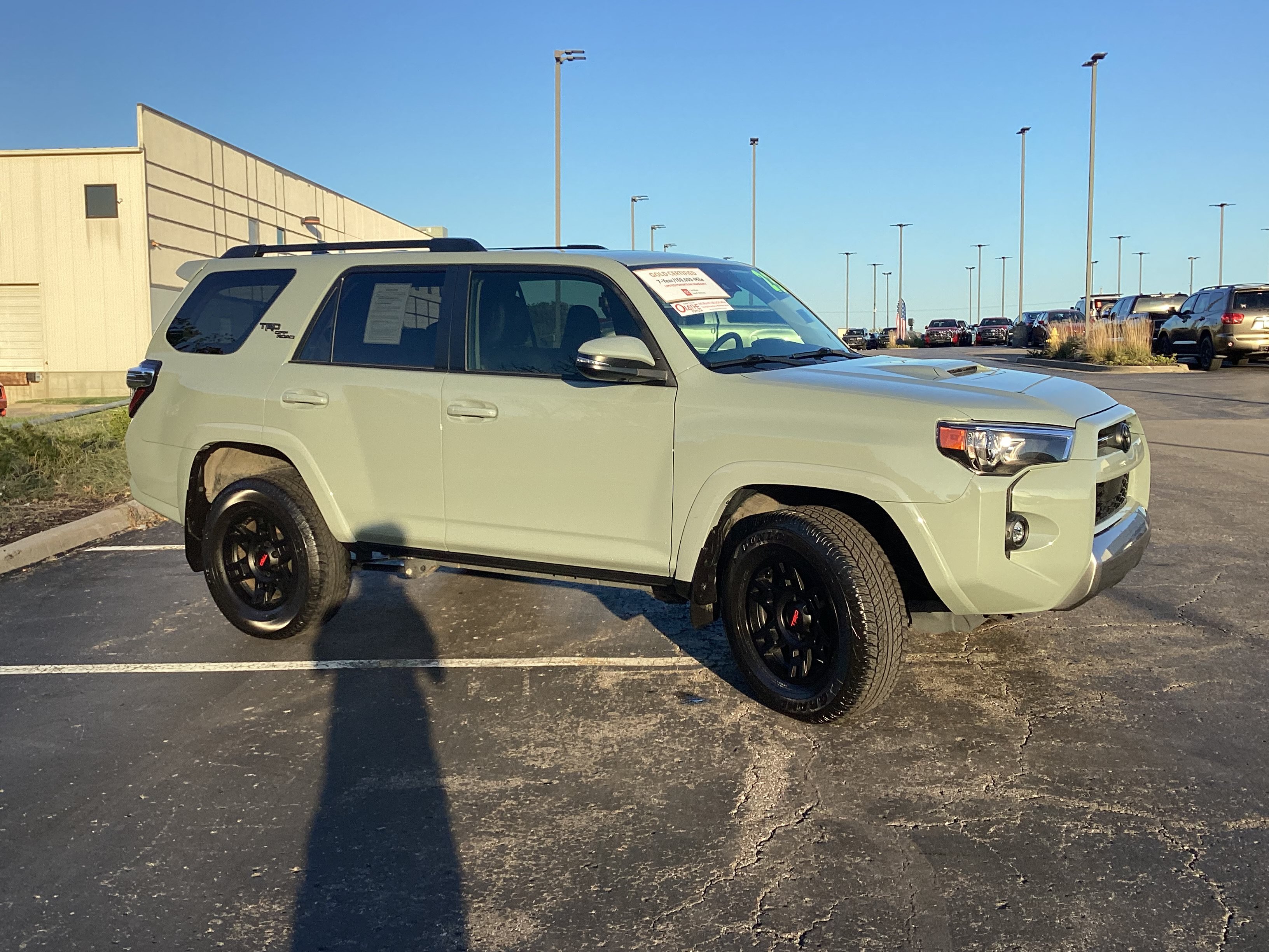 Certified 2023 Toyota 4Runner TRD Off-Road Premium w/ Moonroof Package AWD/4WD image 15