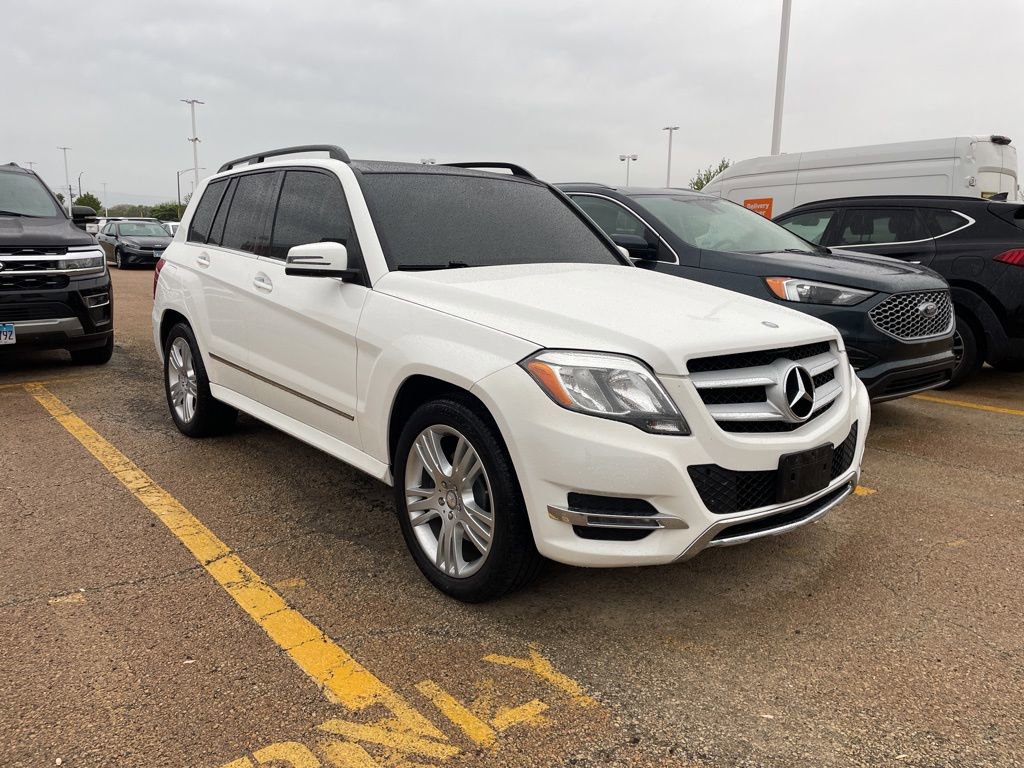 Used 2015 Mercedes-Benz GLK 350 4MATIC image 1