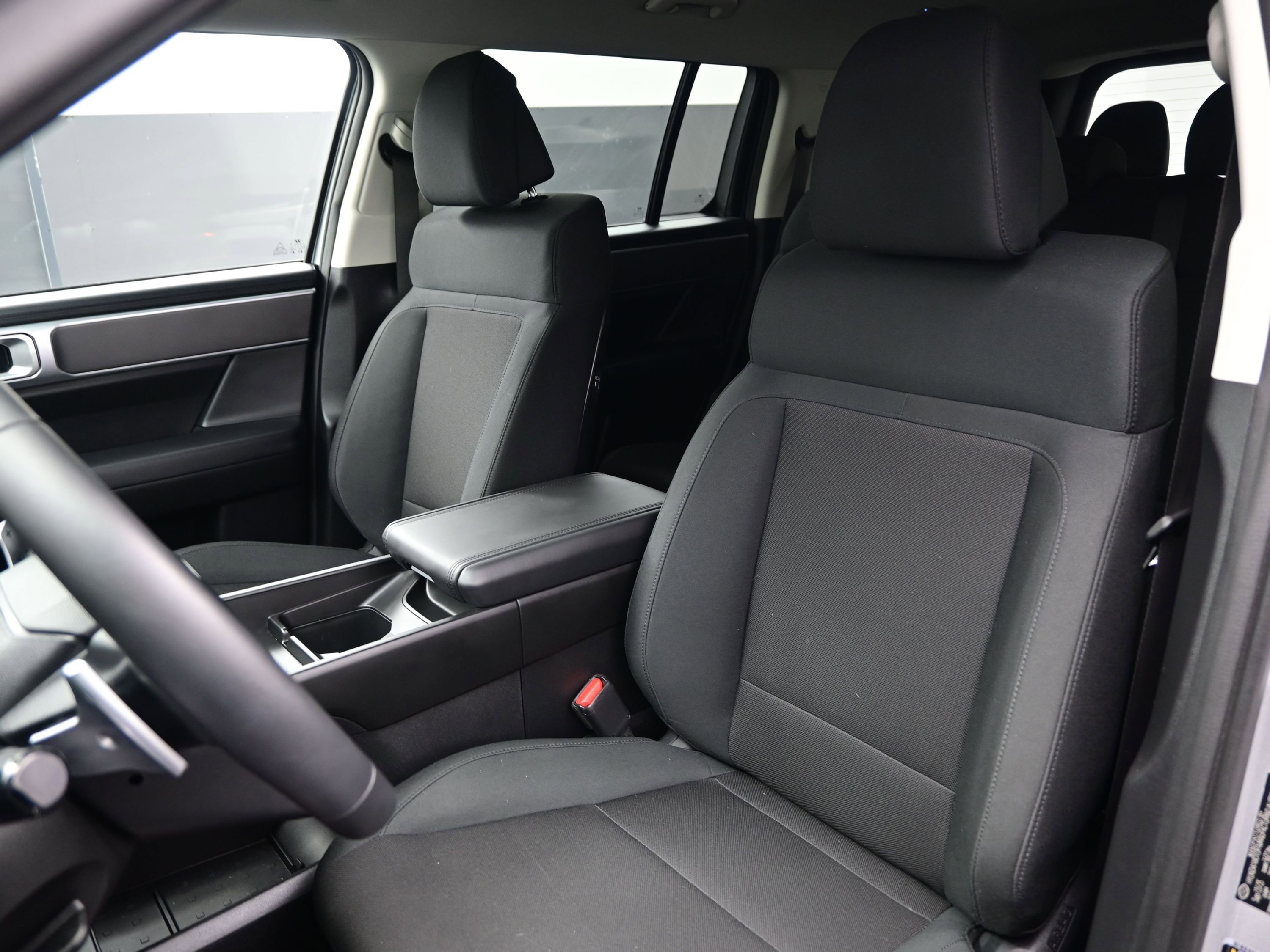 Certified 2026 Hyundai Santa Fe SE image 12