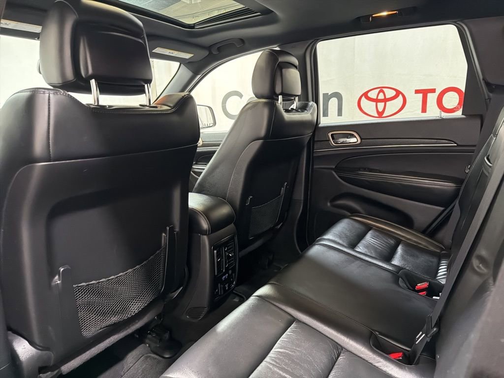 Used 2015 Jeep Grand Cherokee Limited image 19