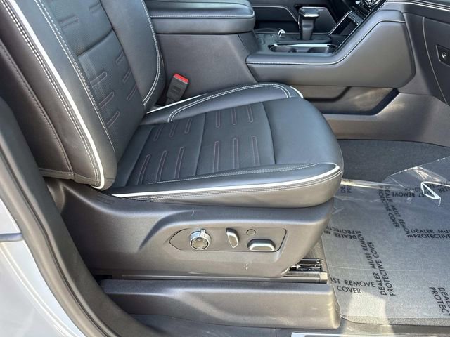 Used 2024 GMC Sierra 1500 AT4X image 14