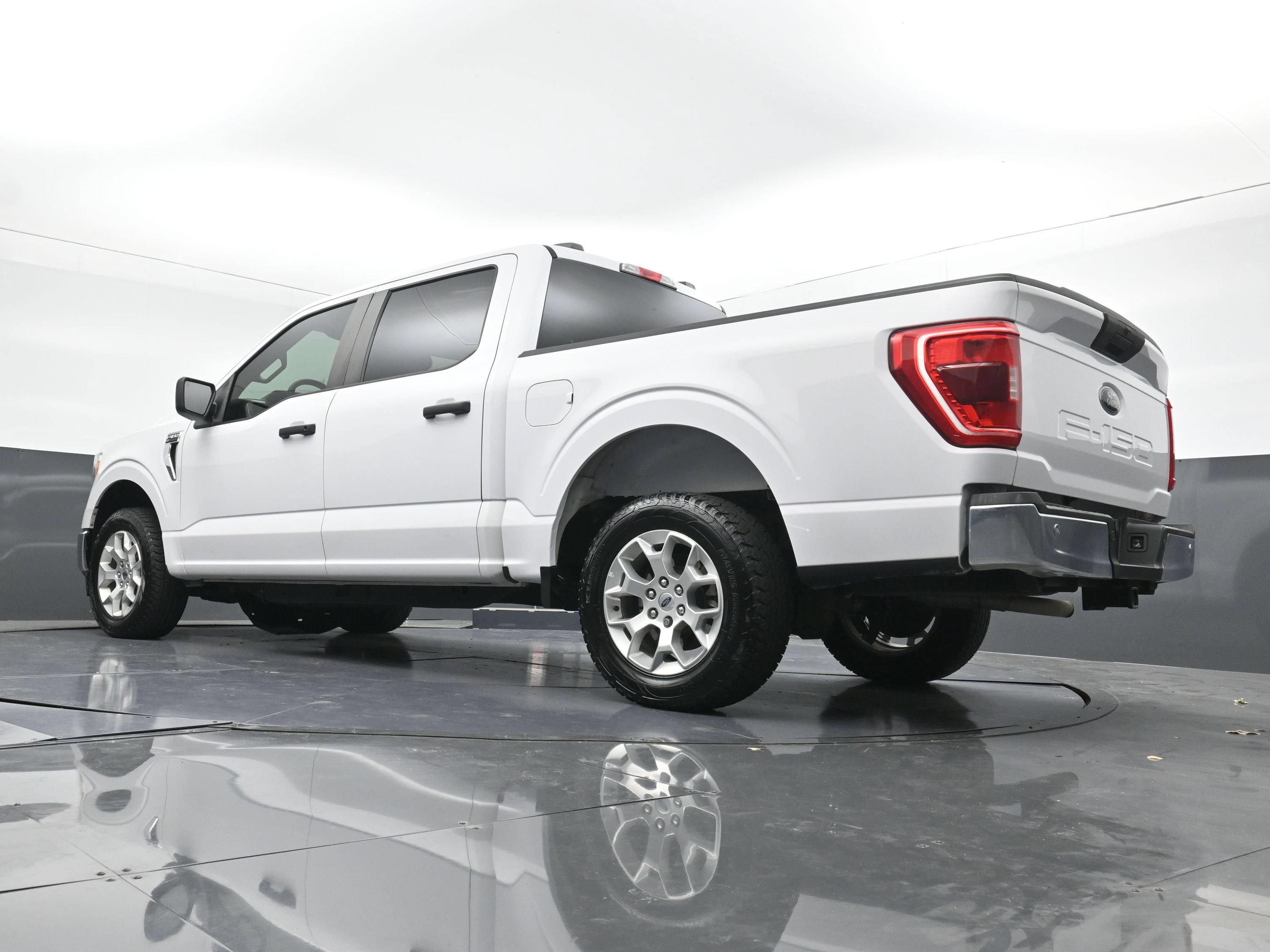 Used 2021 Ford F150 XLT RWD image 28