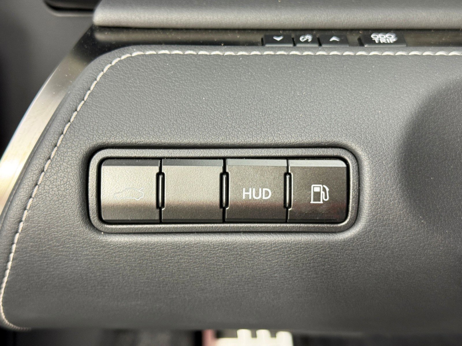 Used 2023 Lexus LC 500 Convertible image 20