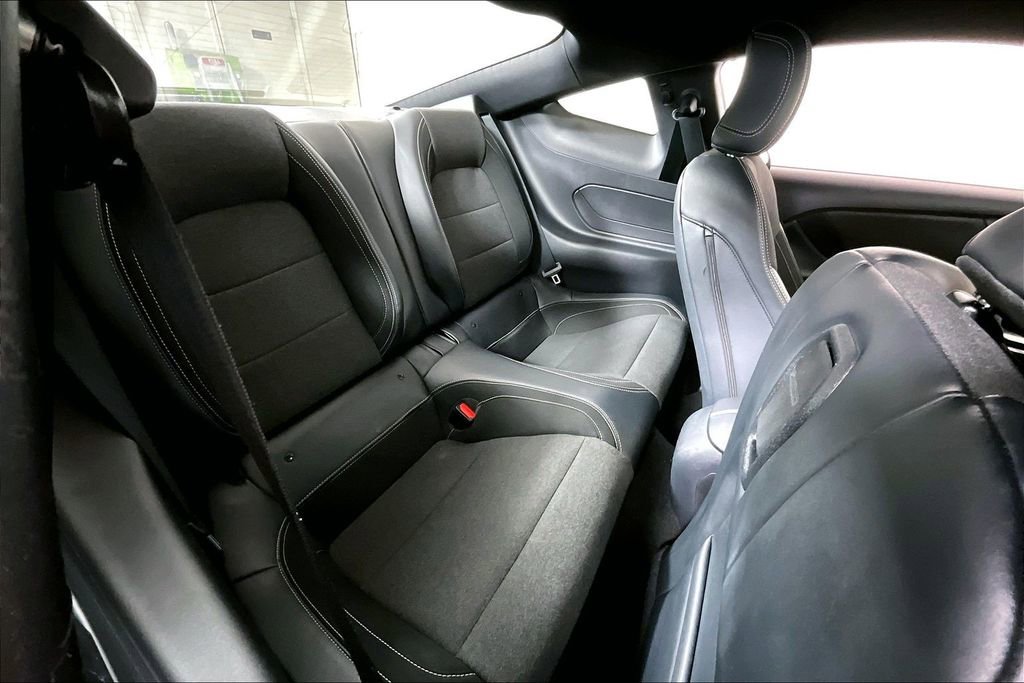 Used 2024 Ford Mustang Coupe image 27