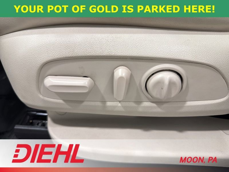 Used 2023 Buick Enclave Essence w/ Sport Touring Edition image 23