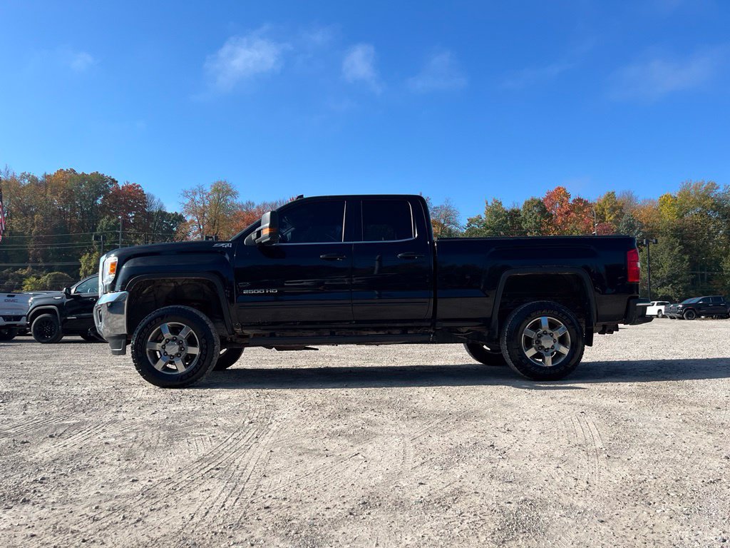 Used 2016 GMC Sierra 2500 SLE w/ SLE Preferred Package AWD/4WD image 11