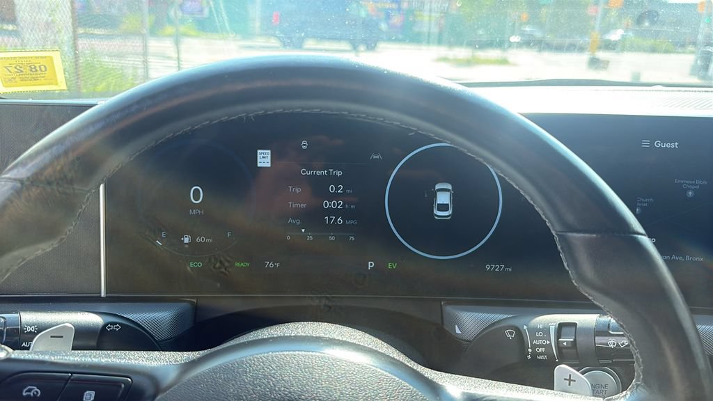Used 2025 Hyundai Sonata Limited FWD image 18